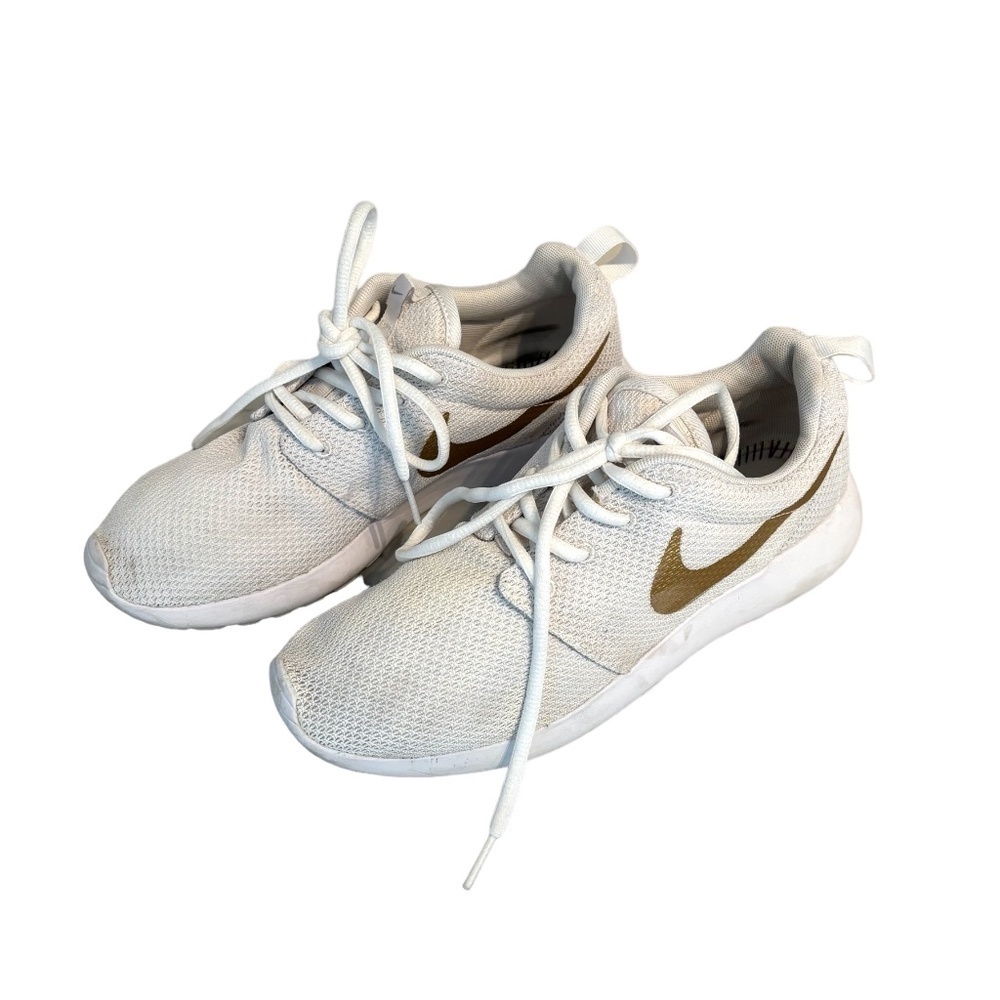 Nike Roshe One Women’s Running Shoe Size 8